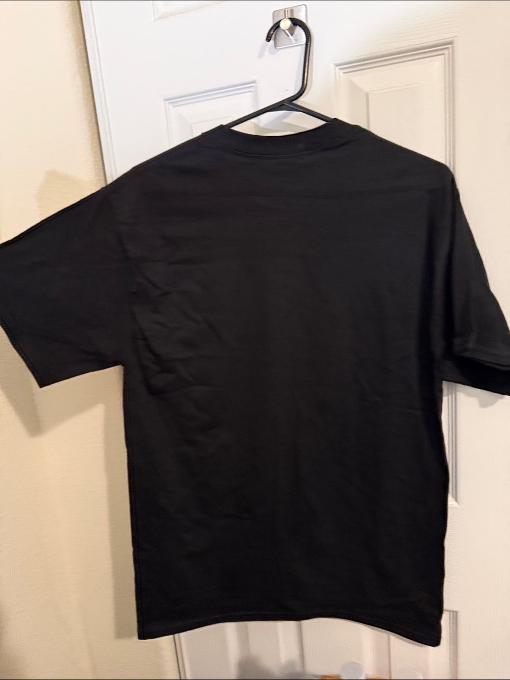 Hanes Black Graphic Tee "You gone eat Yo Cornbread" - Picture 4 of 5